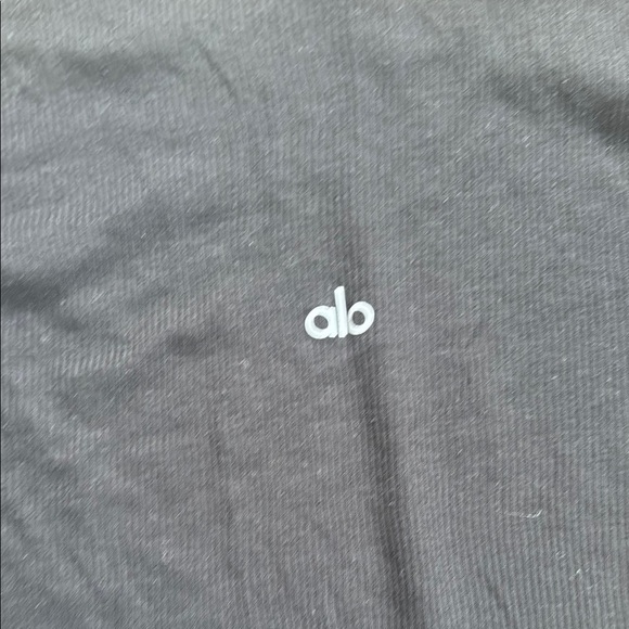 Alo Yoga Ribbed Peak Black Cutout Long Sleeve Top size L - Picture 6 of 6